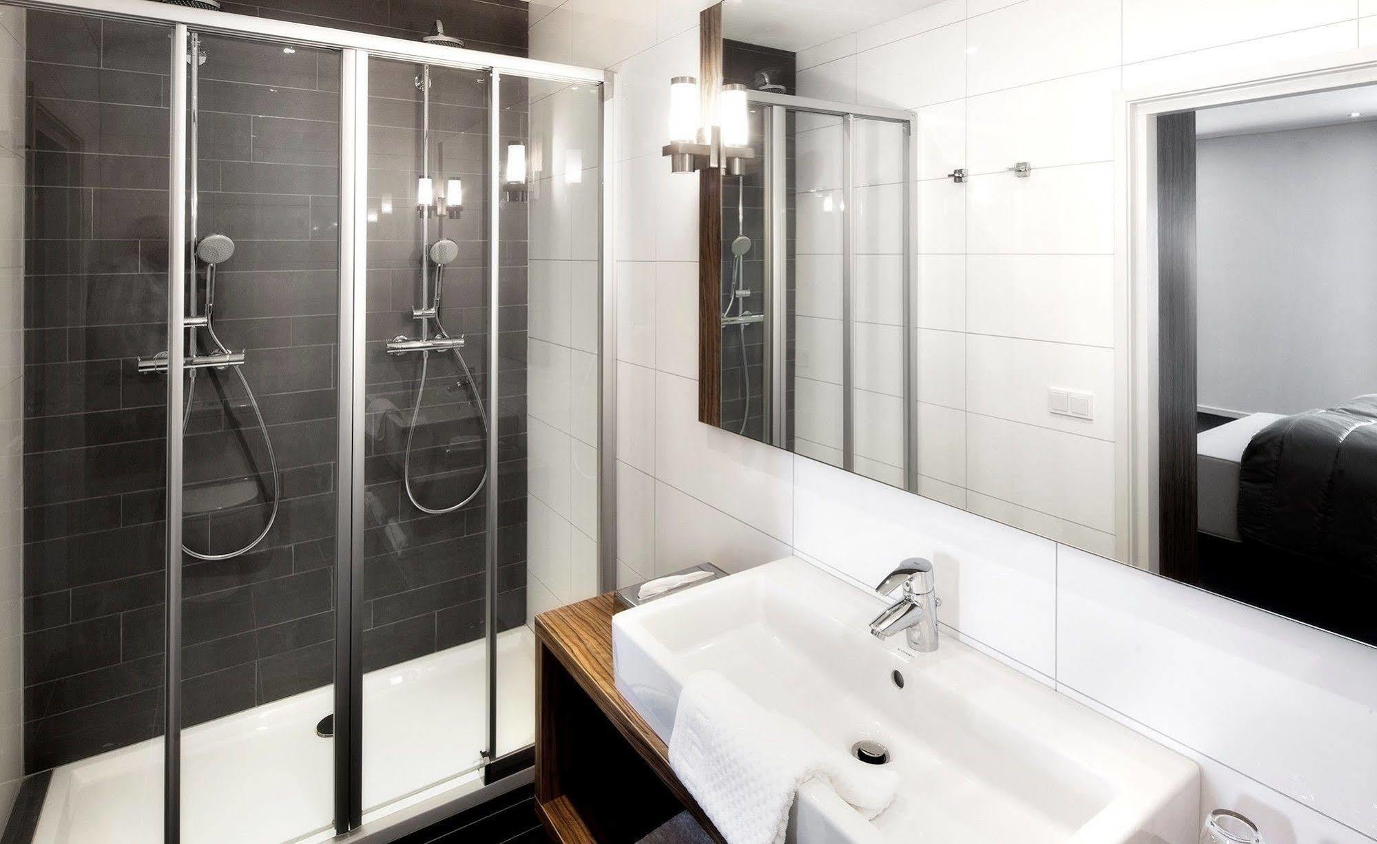 Valuas Hotel Venlo Kültér fotó